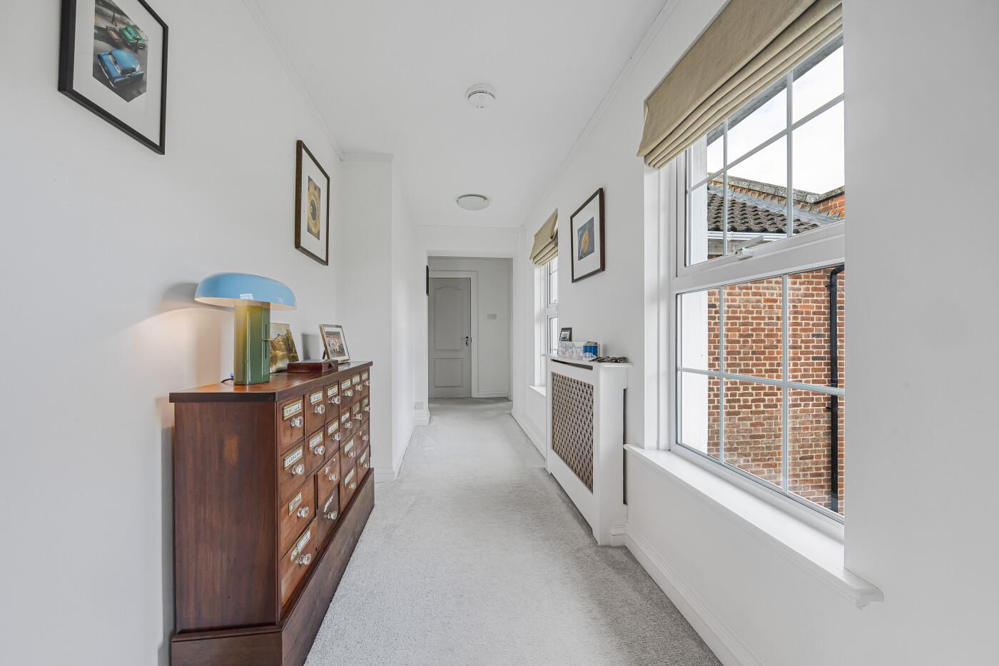Phyllis Court Drive, Henley-On-Thames